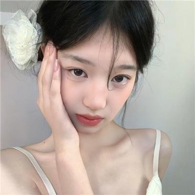 金爪女郎